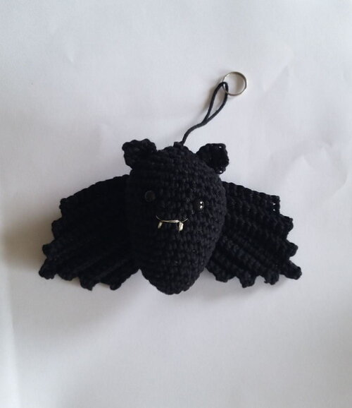 Lembrancinhas morcego amigurumi chaveiro