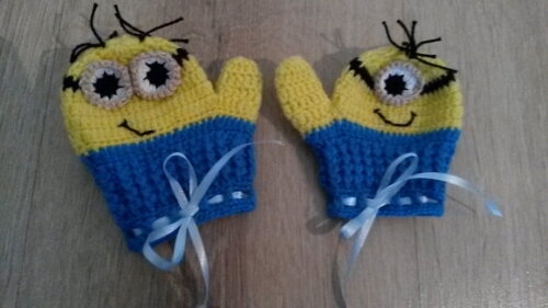 Luvas de Crochê dedinhos para bebês Minions