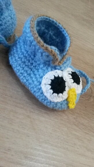 Sapatinho de Crochê para bebês botinha corujinha