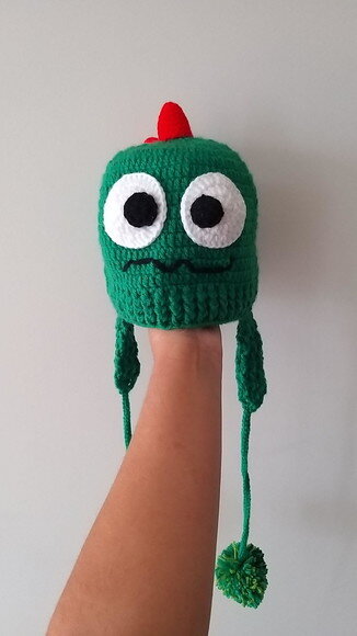 Touca de Croche monstrinho pompom