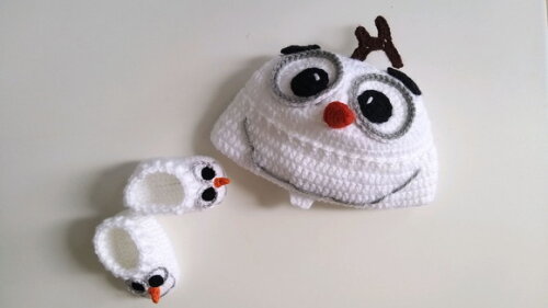 Touca e sapatinho de Croche OLAF