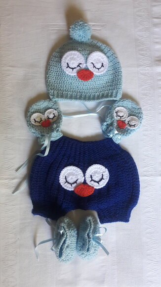 Touca luvas, short e sapato de Croche corujinha baby pompom