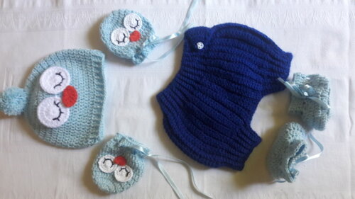 Touca luvas, short e sapato de Croche corujinha baby pompom