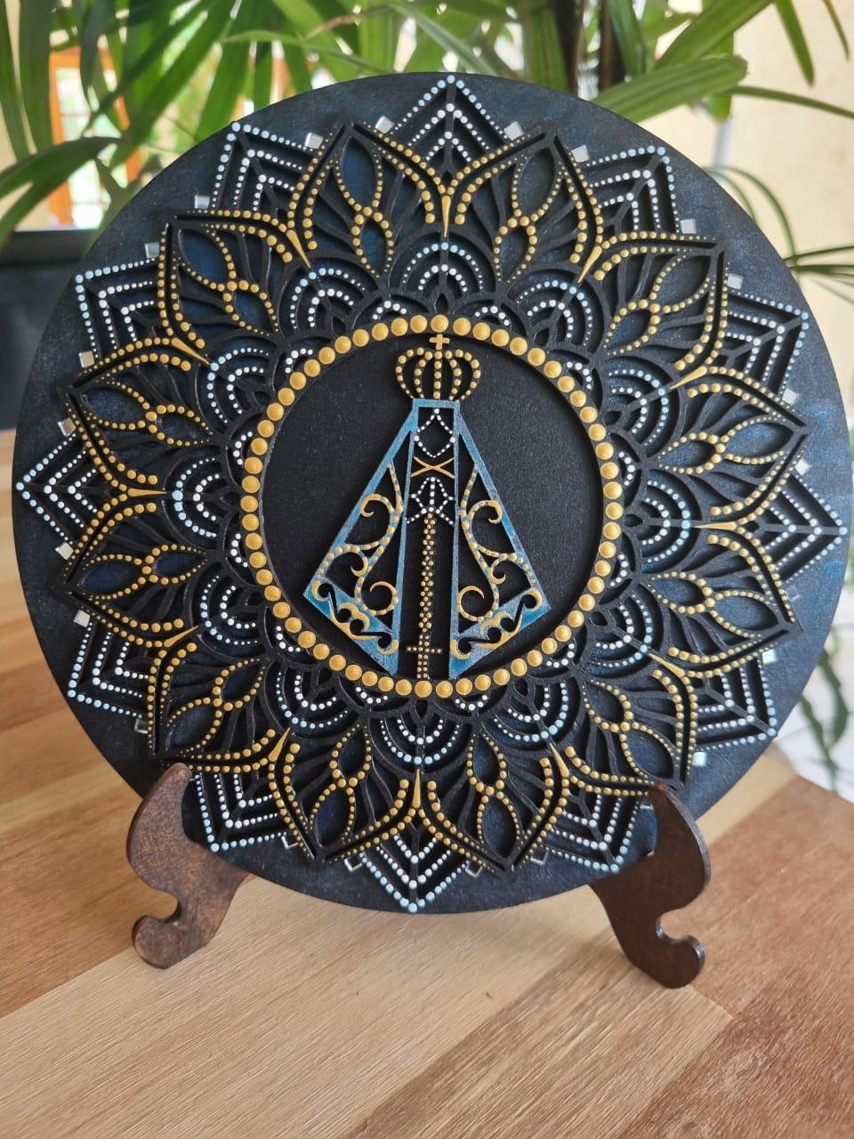 Mandala 3d Nossa Senhora Aparecida pintada a Mão pontilhismo