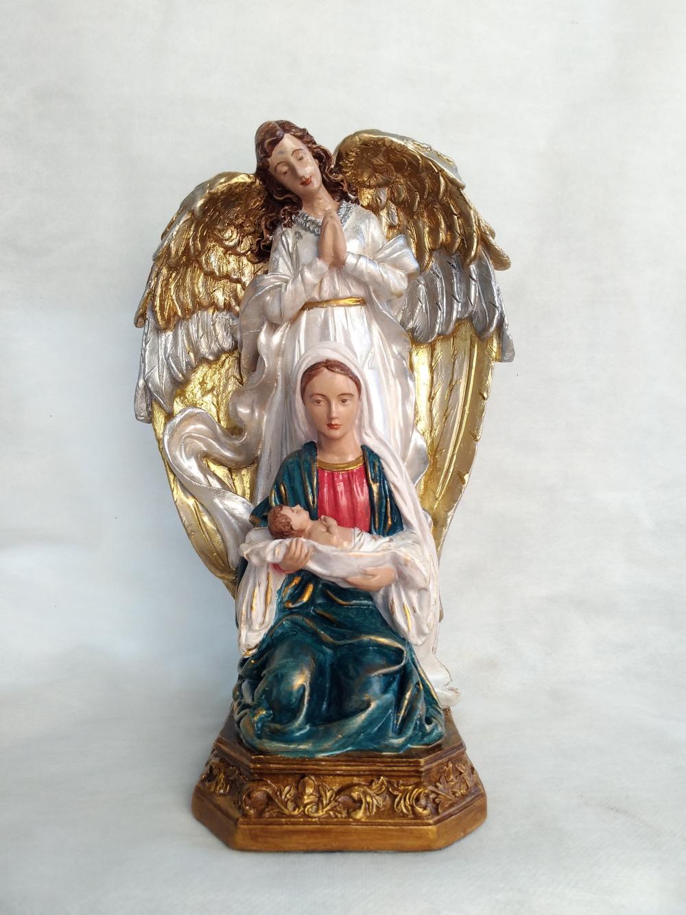 Nossa Senhora Colo de Mãe