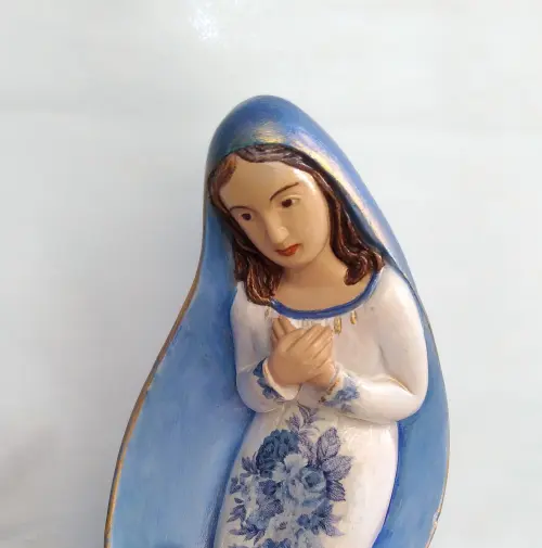 Nossa Senhora do Divino Amor