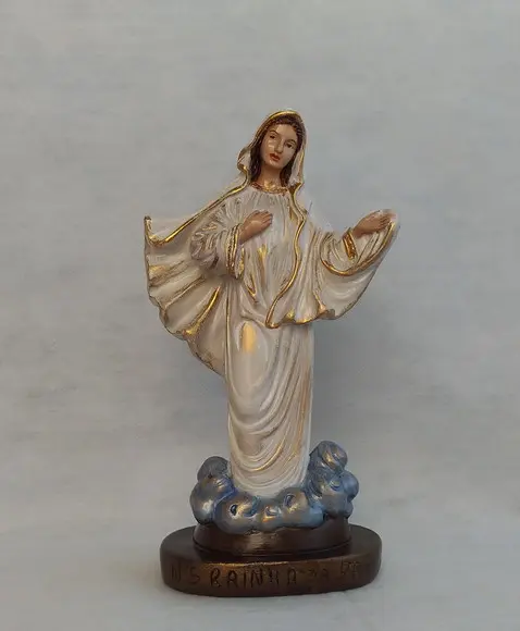 Nossa Senhora Rainha da Paz