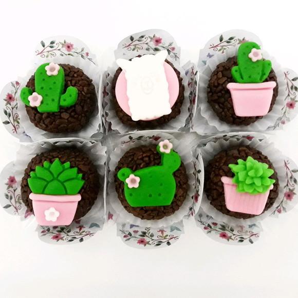 10 Apliques de açúcar 3 cm Cactos Lhama