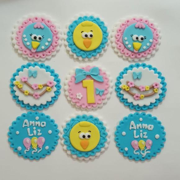 10 Apliques de açúcar 6cm para Cupcakes Galinha Pintadinha