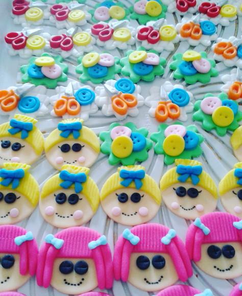 10 Apliques de açúcar Cupcakes 6cm Lalaloopsy