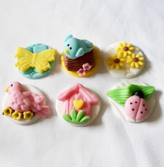 10 Apliques de açúcar doces 3cm Jardim Encantado