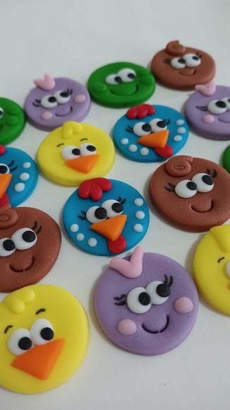 10 apliques de açúcar Doces Galinha Pintadinha - 3cm