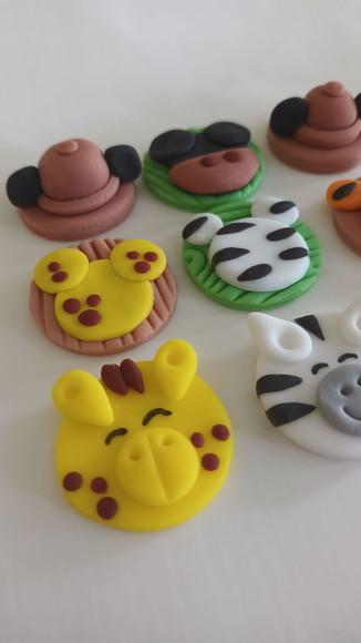 10 Apliques De Açúcar Mickey Safari 3cm Para Doces