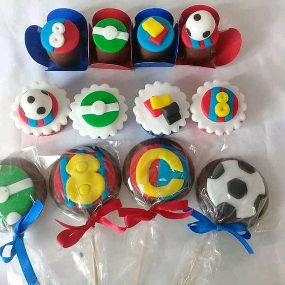 Kit 40 Apliques de açúcar Para Doces Futebol