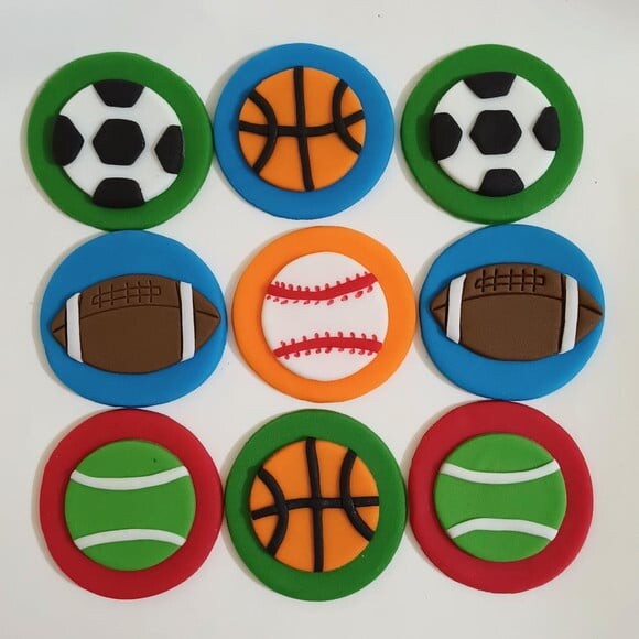 Confeitos de Açúcar 5cm Bolas Esportivas