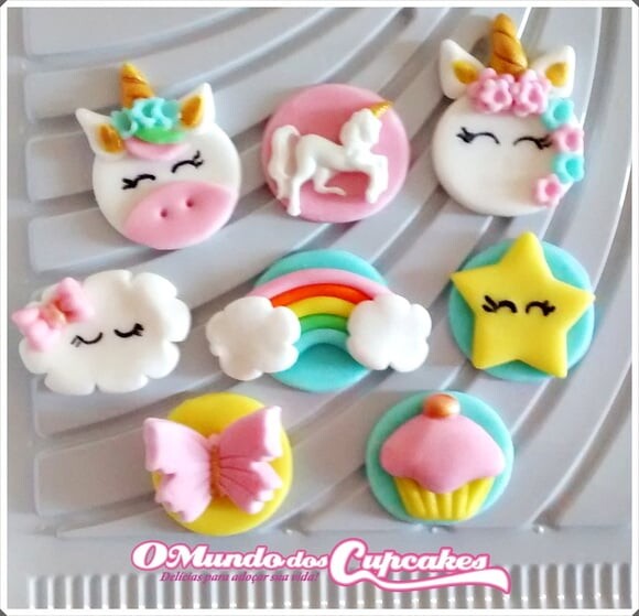 Confeitos de Açúcar 3cm Unicornio