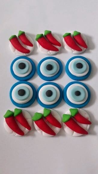 Confeitos de Açúcar 3cm Olho Grego Pimenta