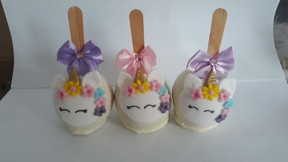 Confeitos de Açúcar 5cm Unicórnios