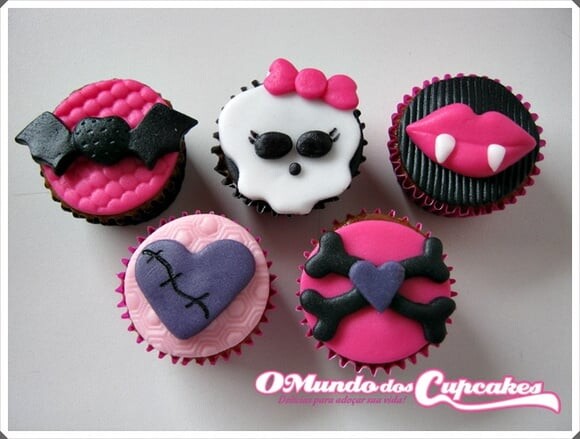 Confeitos de Açúcar 4cm Monster High