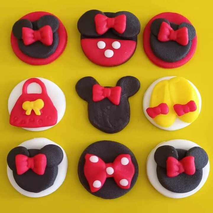 Confeitos de Açúcar 3cm Minnie Vermelha