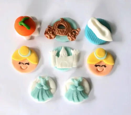10 Apliques de açúcar 3cm Bombons Cinderela