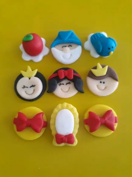 10 apliques de açúcar 3cm Branca de Neve