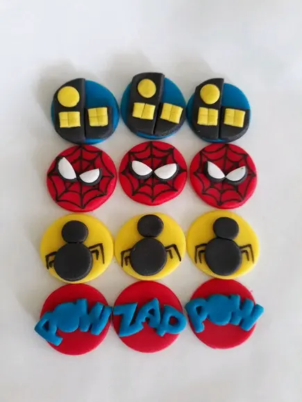 10 Apliques de açúcar 3cm Homem Aranha