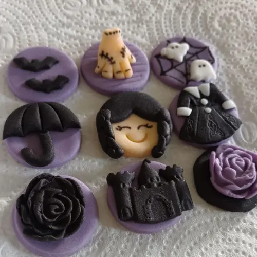 10 Apliques de Açúcar 3cm Wandinha