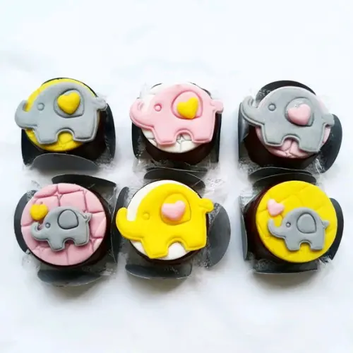 10 Apliques de açúcar 4cm Elefantinho
