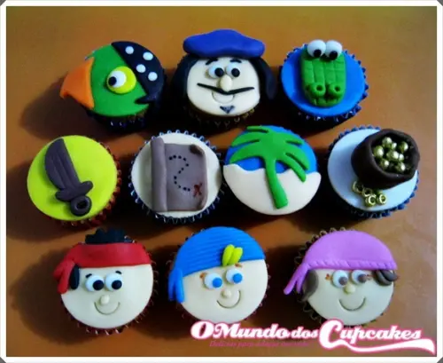 10 apliques de açúcar 4cm Jake e os Piratas