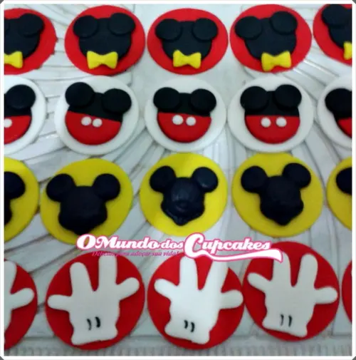 10 Apliques de açúcar 5 cm Mickey