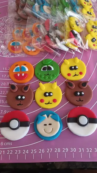 10 Apliques De Açúcar 5cm Para Pirulitos Pokemon