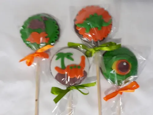 10 Apliques de açúcar 5cm Pirulitos Dinossauros