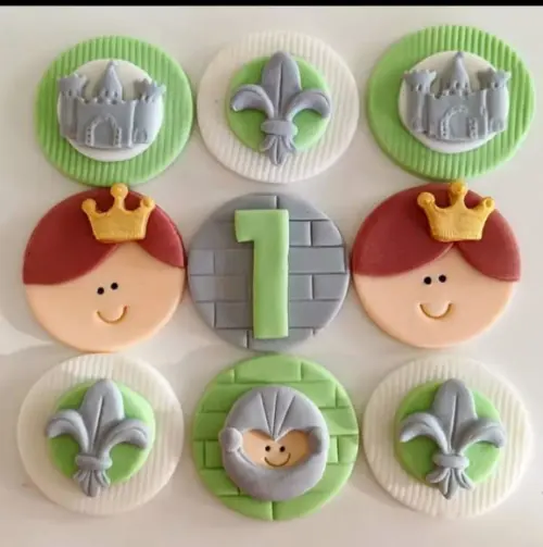 10 Apliques de Açúcar 5cm Rei Arthur