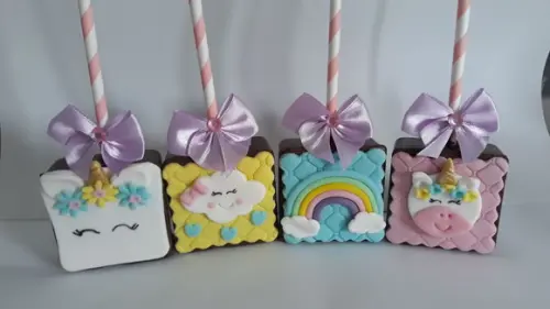 10 Apliques De Açúcar 6x6cm Unicornio