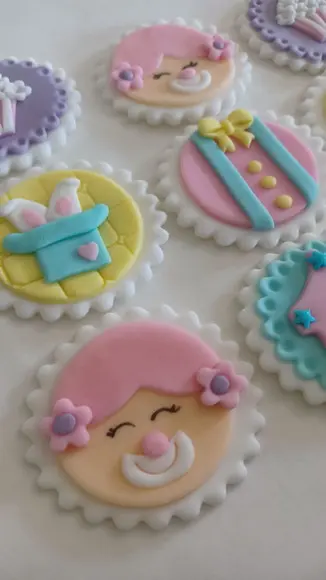 10 Apliques de Açúcar Cupcakes 6cm Circo Rosa