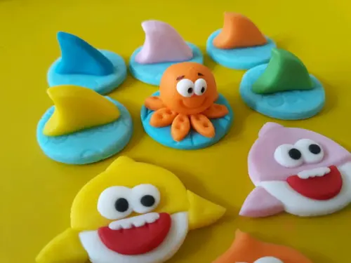 10 Apliques de açúcar Docinhos Baby Shark
