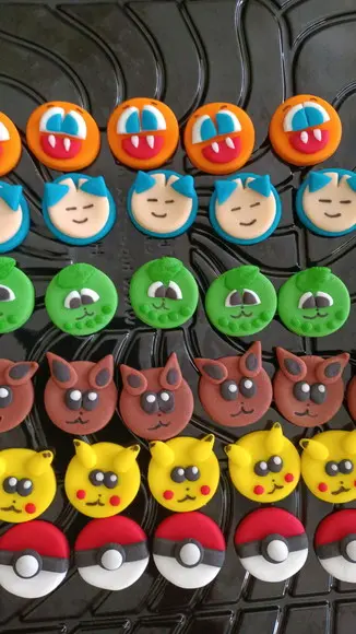 10 Apliques de açúcar para doces Pokemon