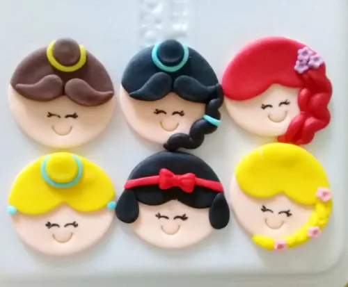 10 Apliques Pirulitos 5cm Princesas