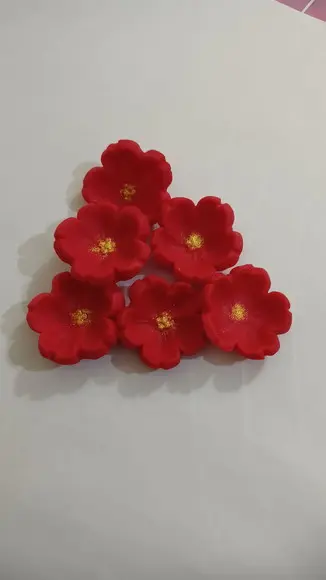20 Flores de Açúcar Boleadas Natal