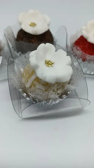 20 Flores de Açúcar Boleadas Natal