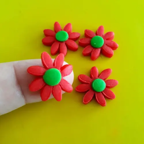 30 Mini Flores Natalinas de Pasta Americana