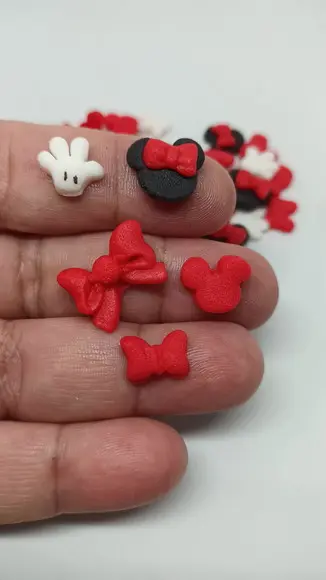40 Mini Confeitos para Doces Minnie Vermelha