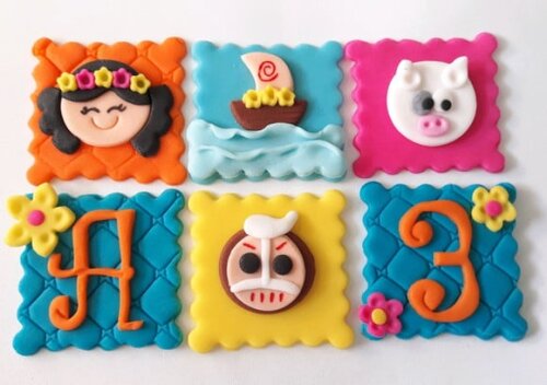 Confeitos de açúcar 5x5cm Moana