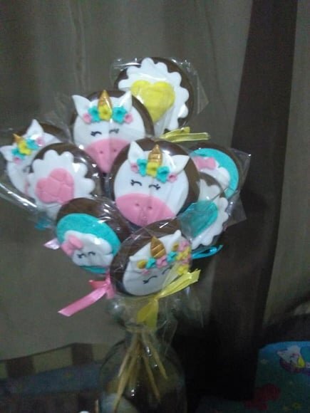 Confeitos de Açúcar 5cm Unicórnios