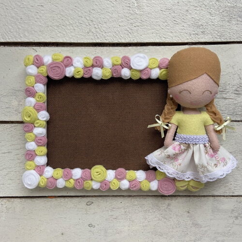Porta Retrato Menininha