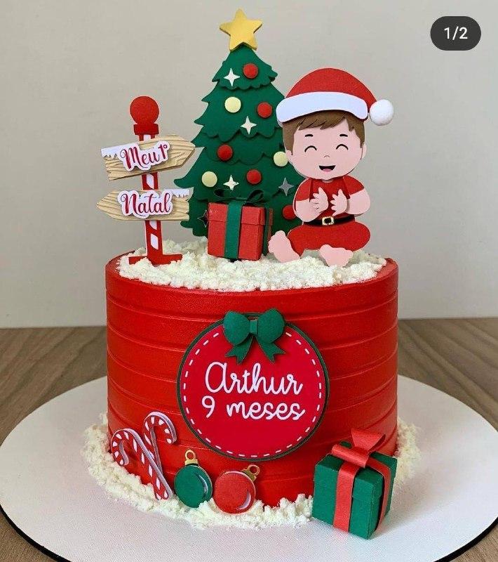 topo de Bolo menino natal em camadas