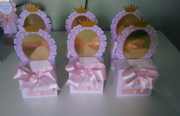 Arquivos de Corte Caixa Penteadeira Princesa
