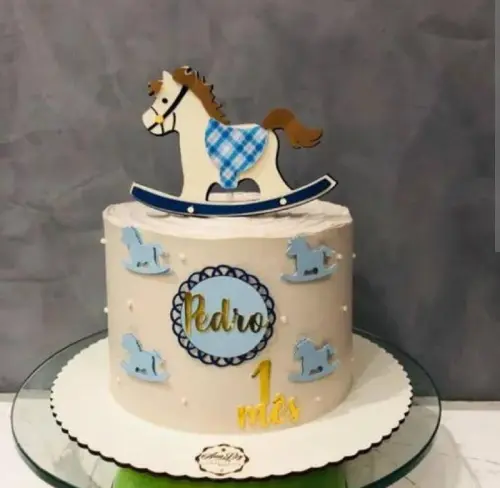 Arquivo de Corte topo cavalinho de madeira