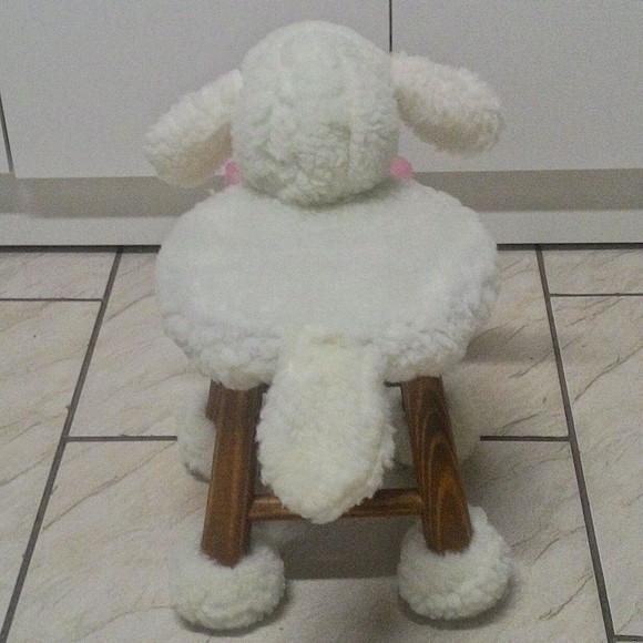 Banquinho Ovelha.